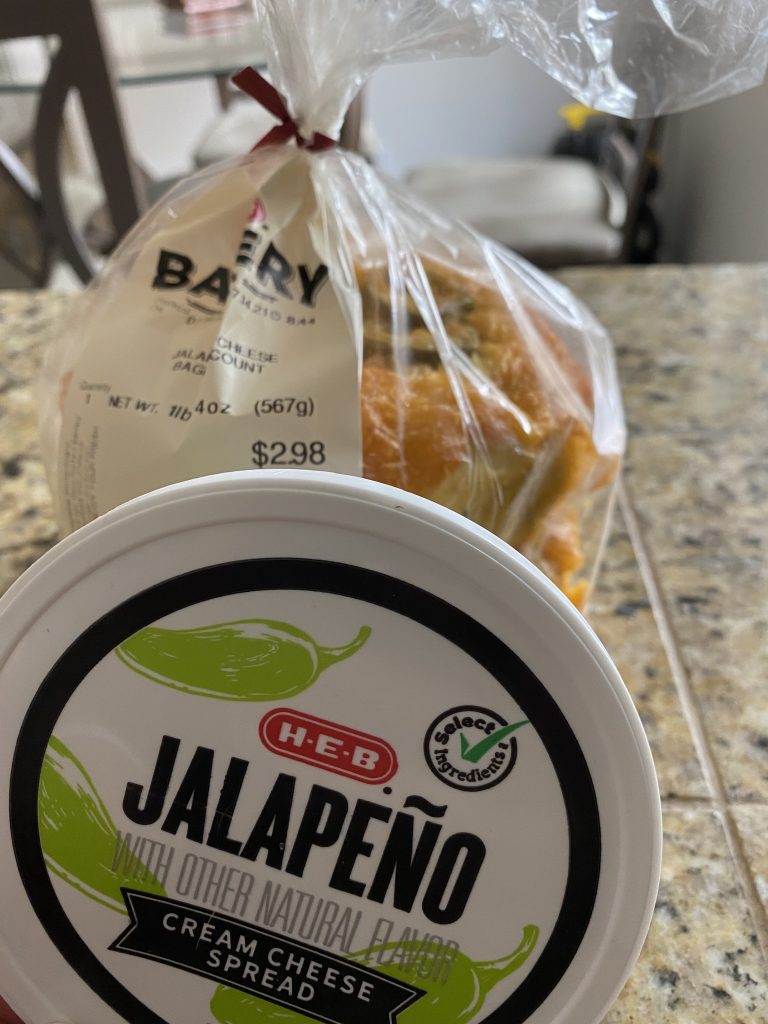 jalapeno cheddar bagels | heb