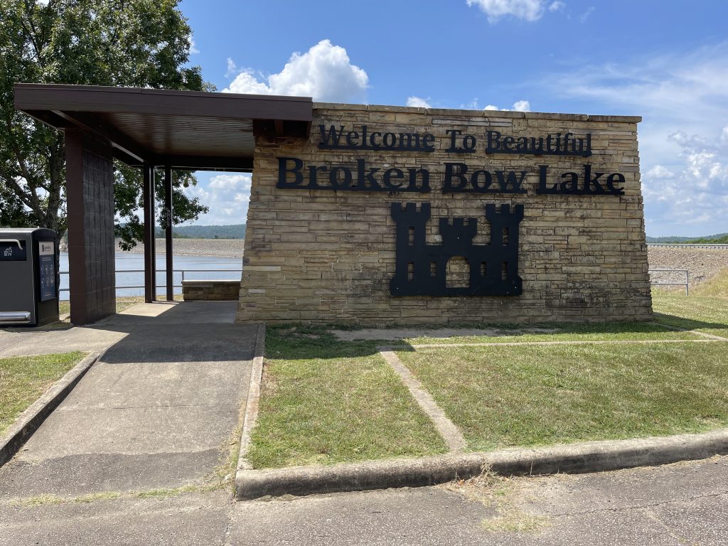 broken bow lake